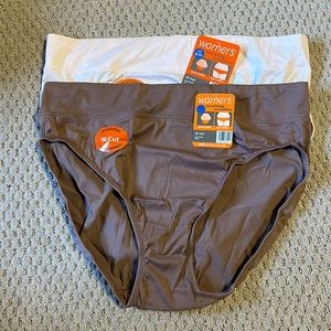 Warner’s Hi Cut Briefs set of two